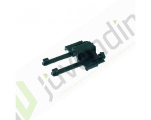 ESTRIBO PLASTICO PRETO
